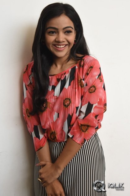 Nithya-Shetty-at-Padesave-Movie-Platinum-Disc-Function